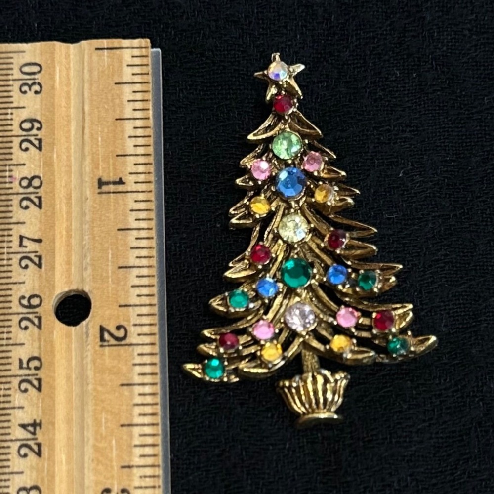 Christmas Tree Brooch Gold Tone Multicolor Rhinestone Holiday Pin - Picture 2 of 5